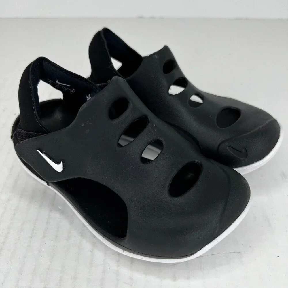 Nike Unisex  DH9462-001 Black Sunray Protect 3 Rubber Snap Size 10C Sandals